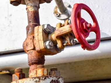 Kapama vanaları yüksek basınçlı ekipman akışı. Petrol