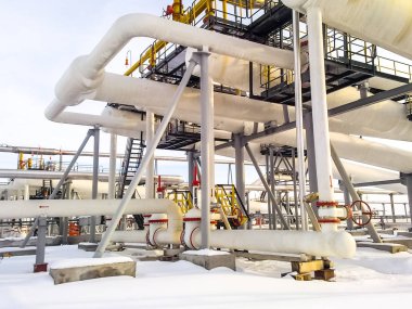 Son aşama bölücü borulu. Su ayırmak için donatım