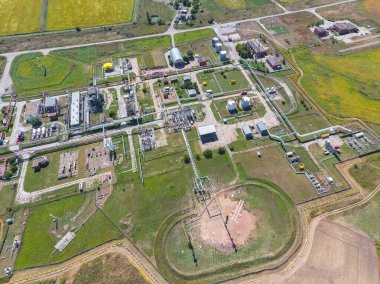 Aerophotographing istasyonu ayrılık ve dehidratasyon petrol ve