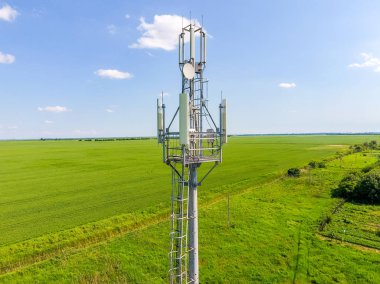 Hücresel kule. Hücresel ve mobil signa geçişi için donatım