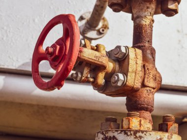 Kapama vanaları yüksek basınçlı ekipman akışı. Petrol donanımı