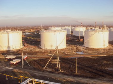 Petrol ürünleri depolama tankları