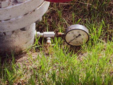 Manometre basınç ölçme aygıtıdır. Manomet