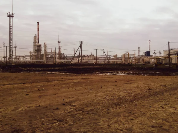 La refinería de petróleo —  Fotos de Stock
