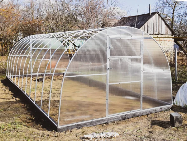 Installation of polycarbonate greenhouses — Stock Photo, Image