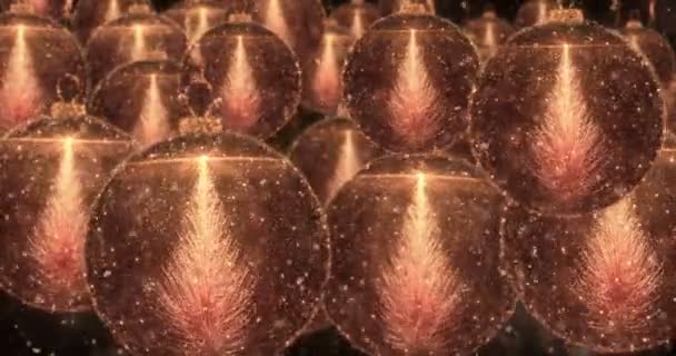 Gyllene bollar småsak julkula med Fir Tree bakgrund slinga 4k — Stockvideo