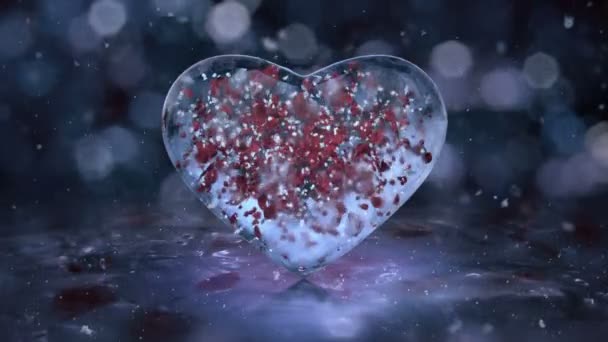 Blauw ijs glazen hart met sneeuwvlokken en rode bloemblaadjes motion achtergrond lus 4k — Stockvideo