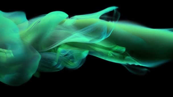 Azurová tyrkysová barevná malba inkoust ve vodě inkoustový mrak vířící kouř alfa — Stock video