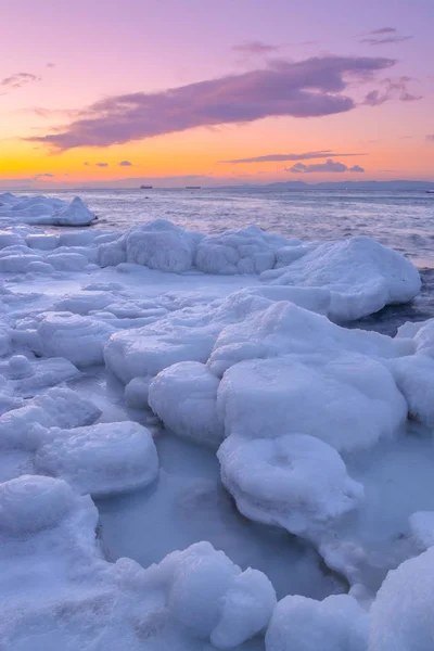 Зима на побережье Лицензионные Стоковые Изображения