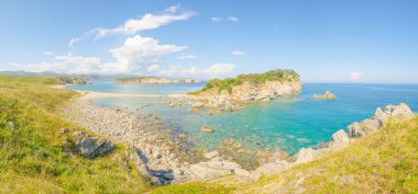 Gökyüzü ve dalgalar deniz manzara