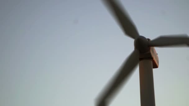 美丽的风力涡轮机 — 图库视频影像