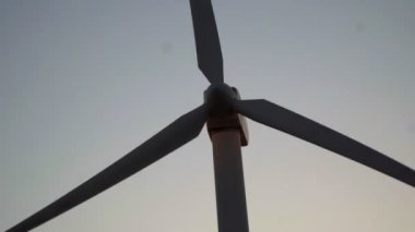 Güzel Rüzgar türbinleri