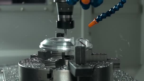 Metaalbewerking Cnc freesmachine. — Stockvideo