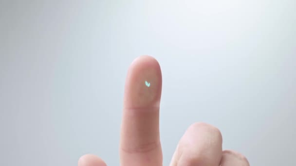 Scannen der biometrischen Identität und Genehmigung von Fingerabdrücken. Konzept der Zukunft der Sicherheit und Passwortkontrolle durch Fingerabdrücke in einer fortschrittlichen technologischen Zukunft und kybernetisch