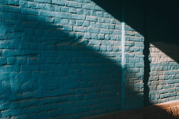 Textura grunge azul, pared azul brillante con sombra . —  Fotos de Stock