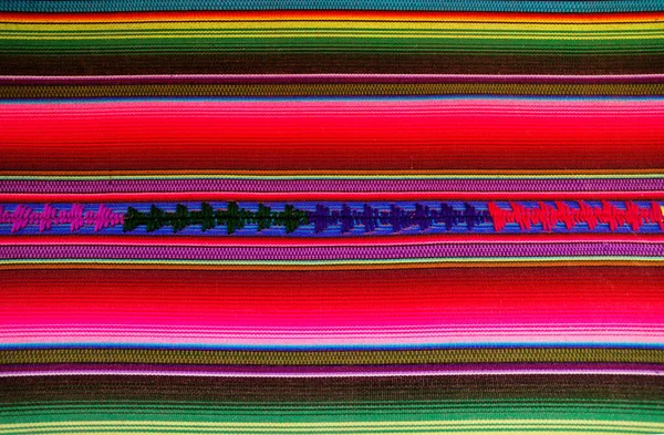 Szczegóły Jasne Tradycyjne Majów Gwatemali Tkane Kolorowe Paski Tkaniny — Zdjęcie stockowe