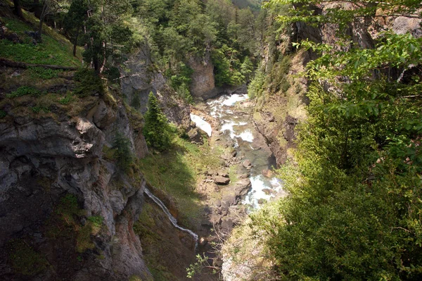 Ordesa és Monte Perdido természetes parkja a Pireneusokban. Huesca Spanyolország — Stock Fotó