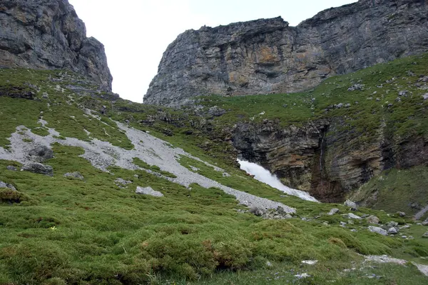 位于比利牛斯的Ordesa和Monte Perdido自然公园。 Huesca西班牙 — 图库照片