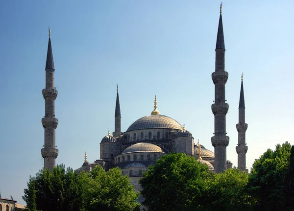 Hagia Sophia är en gammal ortodox patriarkal basilika i Istanbul — Stockfoto