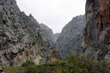 Mallorca adasındaki Tramuntana sıradağları