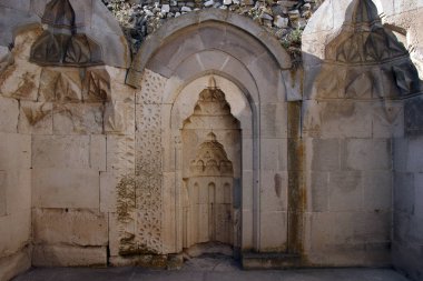 Sultan Han 13. yüzyılda Sultanhan şehrinde bulunan büyük bir Seljuk kervanıdır.