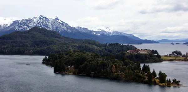 Okolí Bariloche. Národní park Nahuel Huapi. — Stock fotografie