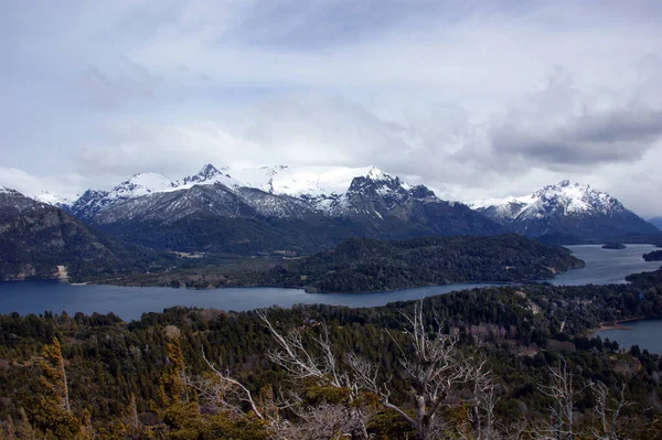 Okolí Bariloche. Národní park Nahuel Huapi. — Stock fotografie