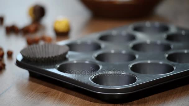 Forme Carta Muffin Cupcake — Video Stock