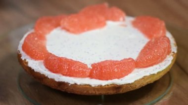 Greyfurt ile bir pasta pişirme