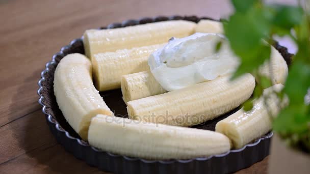 Cooking Cake Bananas — Stock Video