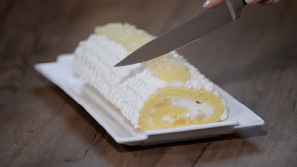 Cut Knife Piece Sweet Pineapple Roll Cake — Stock Video
