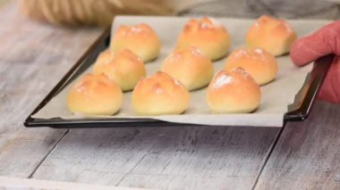 Lezzetli taze hamur hamurlu hamur tatlısı..