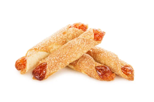 Dolci biscotti con marmellata isolata su bianco — Foto Stock