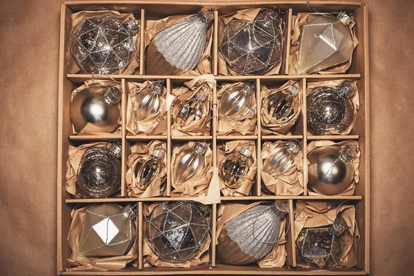 Set de 20 bolas de vidrio de plata de lujo —  Fotos de Stock