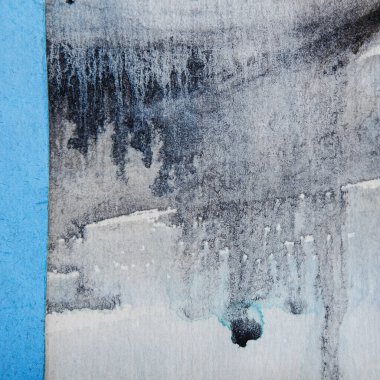 Kağıt üzerinde suluboya lekeler