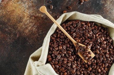 Sade kahve çekirdeği stüdyosu.