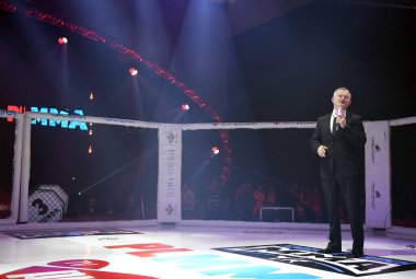 Karışık dövüş sanatları mücadele gece Mma