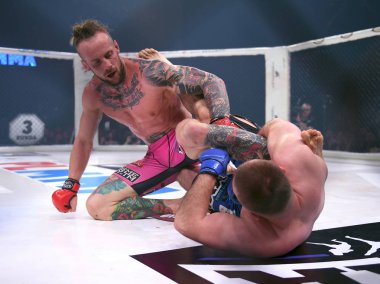 Plmma mized dövüş sanatları mücadele gece