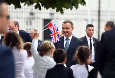 William ve Kate Polonya'da ziyaret edin