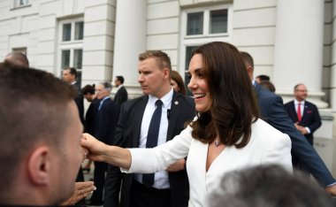 William ve Kate Polonya'da ziyaret edin