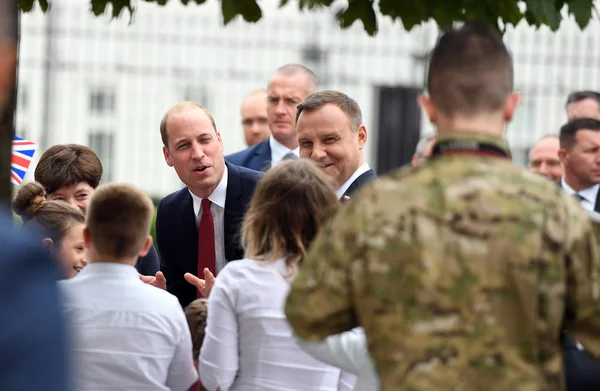 William ve Kate Polonya'da ziyaret edin