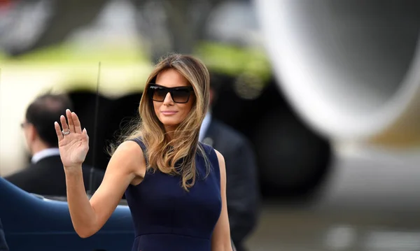 Donald Trump ja Melania Trump vierailulla Puolassa — kuvapankkivalokuva