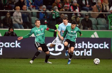 Varşova, Polonya, 08 Mart 2020: Legia Warszawa ile Piast Gliwice, Artur Jedrzejczyk (Legia Warszawa) Patryk Tuszynski (Piast Gliwice) Andre Martins (Legia Warszawa) 