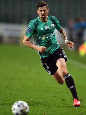 Varşova, Polonya, 22 Şubat 2020: Polonya Süper Ligi Ekstraklasa futbol maçı: Legia Warszawa - Jagiellonia Bialystok, Pawel Wszolek (Legia Warszawa) 