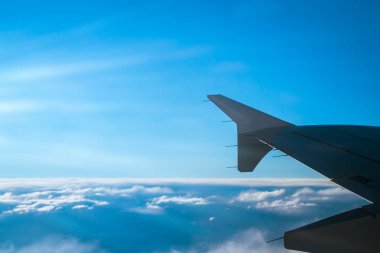 Bir uçak kanadı bir parçası 