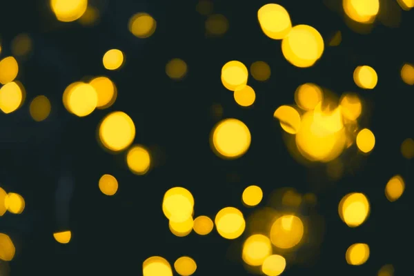 Defocused csillogó háttér arany koszorú karácsonyi fény — Stock Fotó