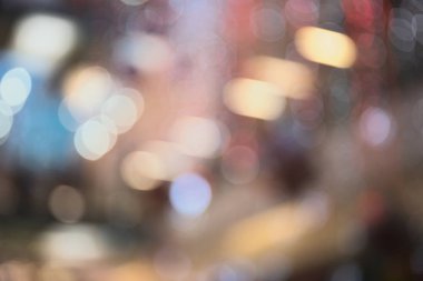 Alış veriş merkezinin bulanık ve odaklanmış arka planı 