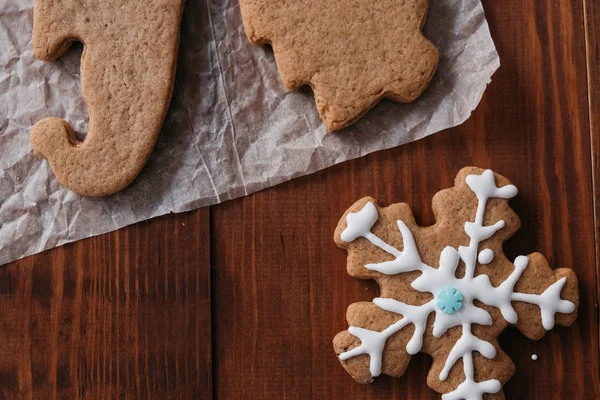 Hornear galletas de Navidad . — Foto de Stock