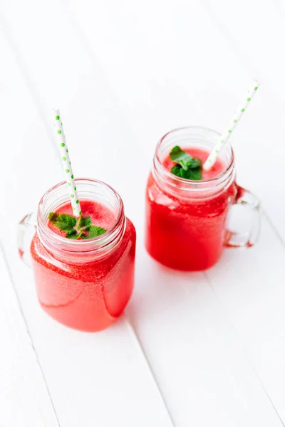 Watermeloen smoothie als gezonde zomer drank. — Stockfoto