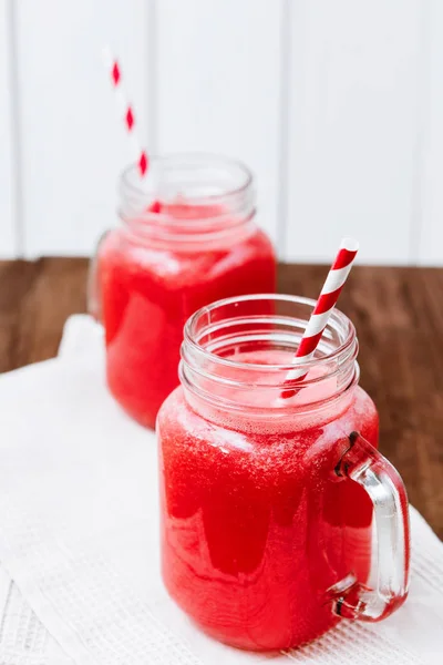 Batido de sandía como bebida saludable de verano . —  Fotos de Stock